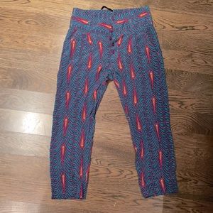 Figue, 100% silk, soft patterned pants in size medium